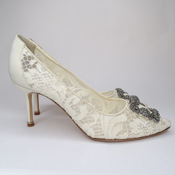 Manolo Blahnik Hangisi Floral Lace Crystal Pumps - Picture 9 of 14